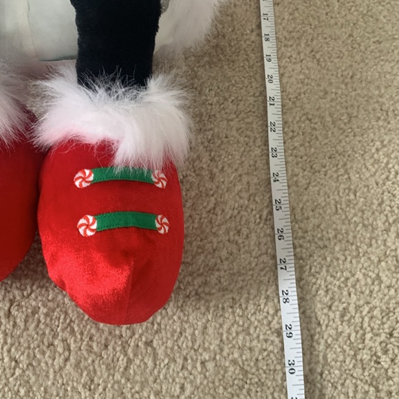 Disney Jumbo Exclusive Christmas MINNIE MOUSE Holiday 29โ Plush - Picture 5 of 13